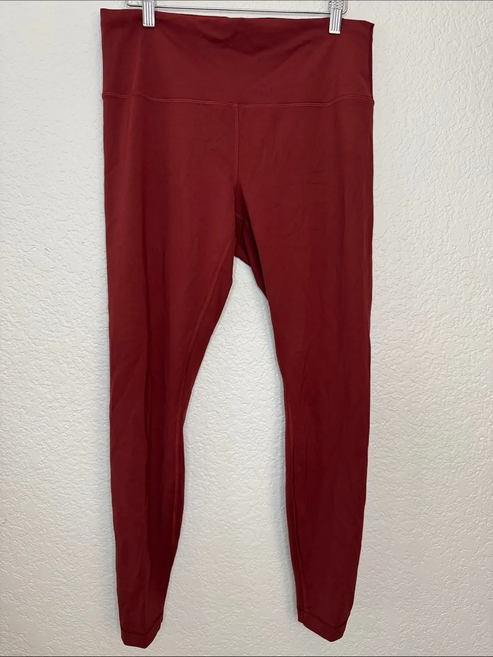 Lululemon Wunder Train HR 28” Leggings Size 14 Everlux Burgandy Square Dot - Picture 3 of 8